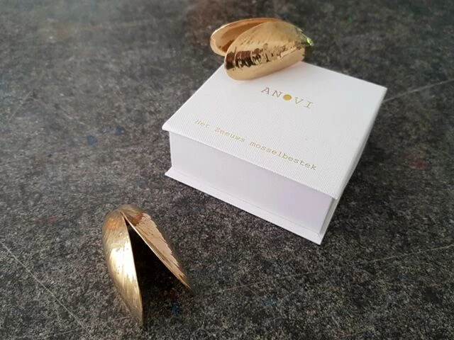 Oldenhof Zeeuws mosselbestek vermessingd 2 stuks